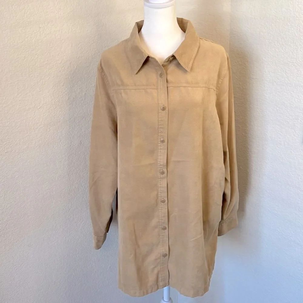 Women's Avenue Buttery Soft Button Front 3-Panel Back Long Sleeve Shirt ~ 18-20